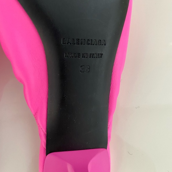 Balenciaga Drawstring Neon Pink Kitten Heel Mules - Picture 10 of 11